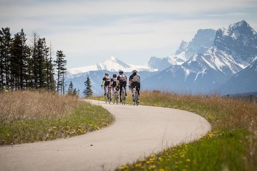 Bike tour: Jasper to Banff bike tour